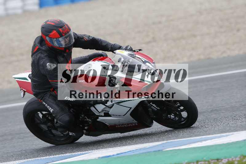 /02 28.-31.01.2025 Moto Center Thun Jerez/gruen-green/92